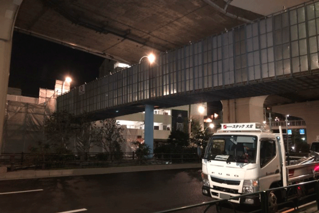 【施工実績12】夜間作業で足場組立した板橋区の歩道橋
